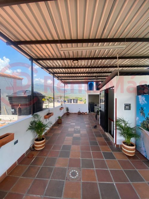 Casa de 3 alcobas en arriendo en Patios Centro, Los Patios, 180 m² · foto 3 de 24