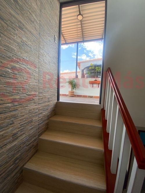 Casa de 3 alcobas en arriendo en Patios Centro, Los Patios, 180 m² · foto 9 de 24