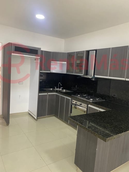 Casa en venta en Zona Industrial Comuna 6, Cúcuta · foto 6 de 24