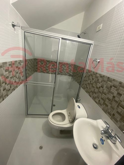 Casa en venta en Zona Industrial Comuna 6, Cúcuta · foto 7 de 24
