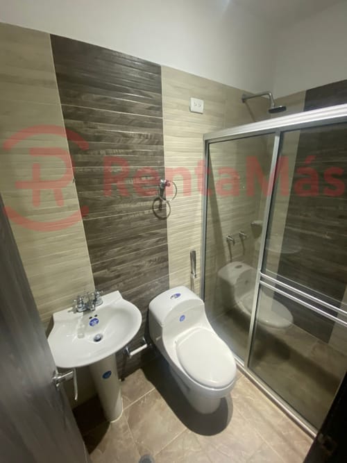 Casa en venta en Zona Industrial Comuna 6, Cúcuta · foto 11 de 24