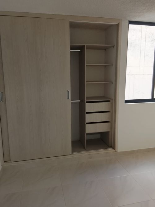 Apartamento de 2 alcobas en venta en San Francisco, Bucaramanga, 63 m² · foto 7 de 9
