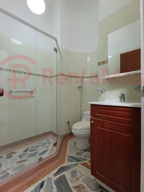 Casa de 7 alcobas en venta en La Ceiba, Cúcuta, 342 m² · foto 11 de 22