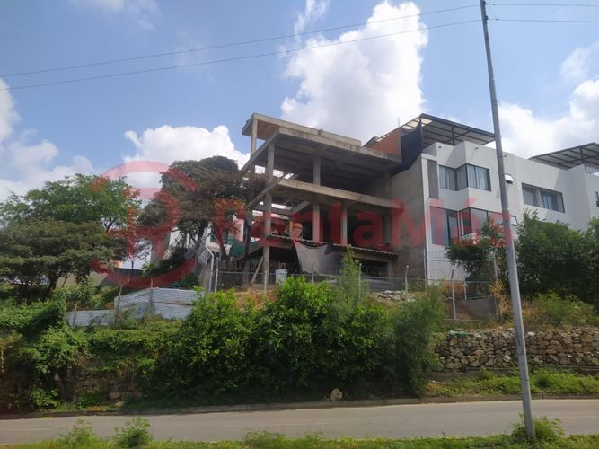 Casa en venta en Cr Asturias, Cúcuta, 750 m² · foto 2 de 8