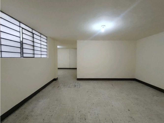 Local en arriendo en Colon, Medellín, 195 m² · foto 7 de 24