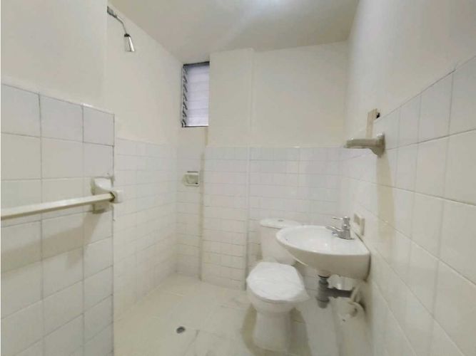 Local en arriendo en Colon, Medellín, 195 m² · foto 12 de 24