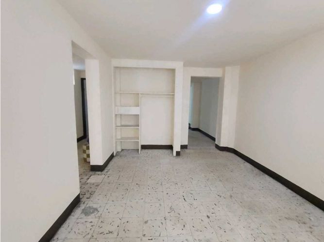 Local en arriendo en Colon, Medellín, 195 m² · foto 21 de 24