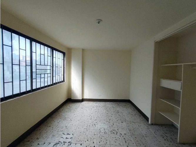 Local en arriendo en Colon, Medellín, 195 m² · foto 23 de 24