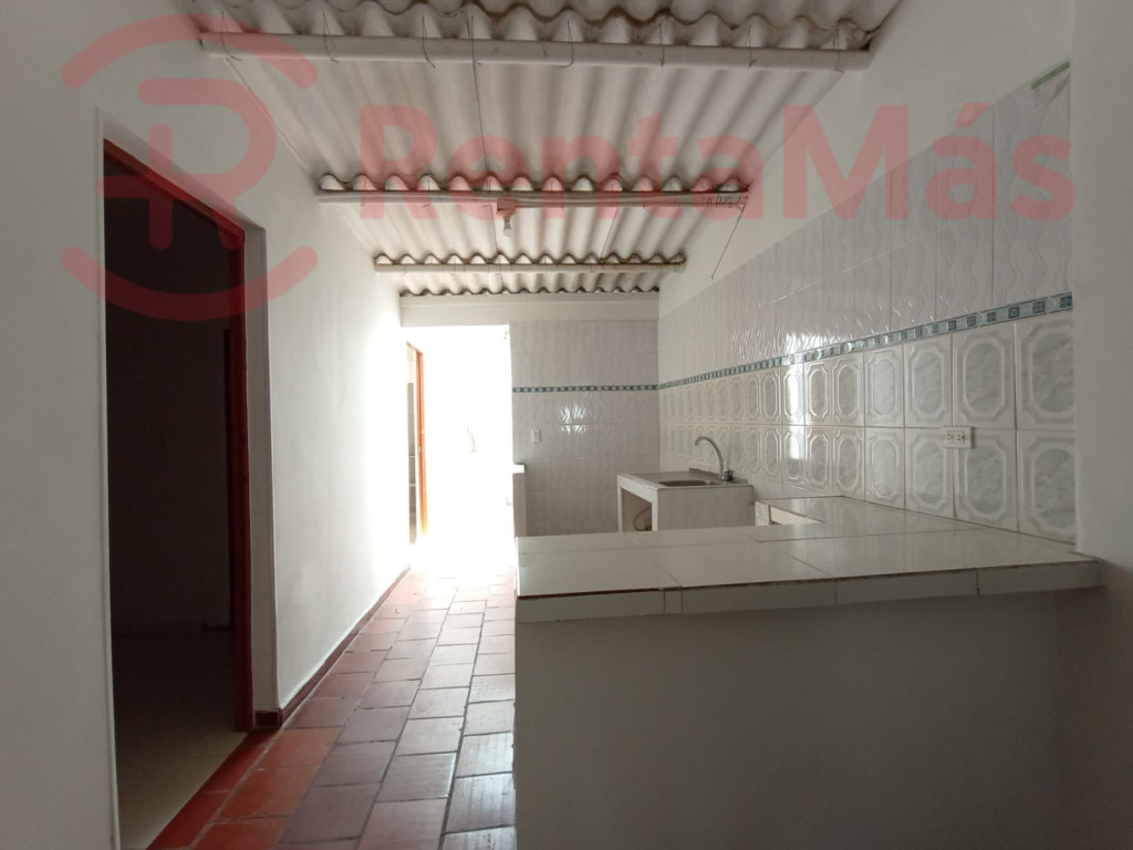 Casa en arriendo en El Contento, Cúcuta · foto 3 de 11