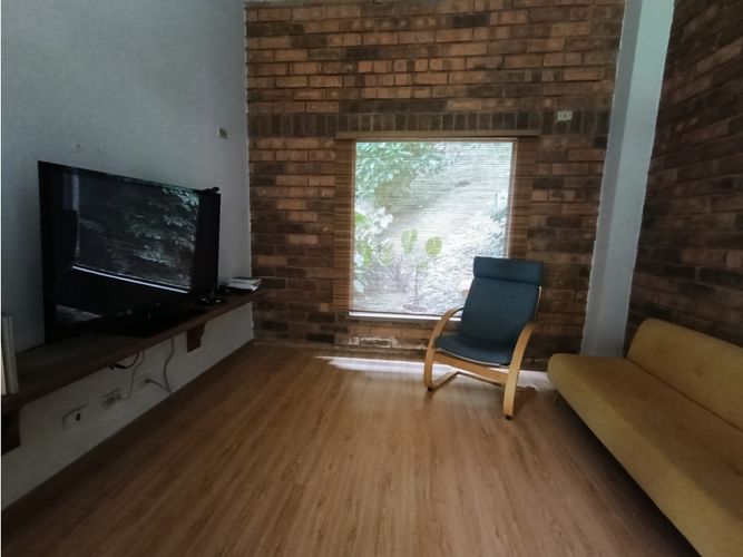 Casa de 5 alcobas en venta en La Doctora, Medellín, 198 m² · foto 10 de 24