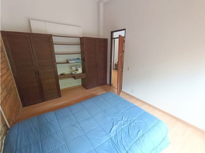 Casa de 5 alcobas en venta en La Doctora, Medellín, 198 m² · foto 23 de 24