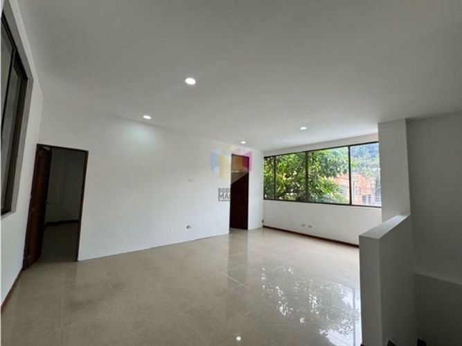 Bodega en arriendo en La Tablaza, La Estrella, 630 m² · foto 4 de 10