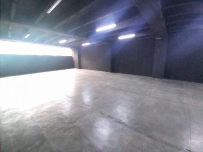 Local en arriendo en Villas Del Sol, Bello, 270 m² · foto 3 de 8