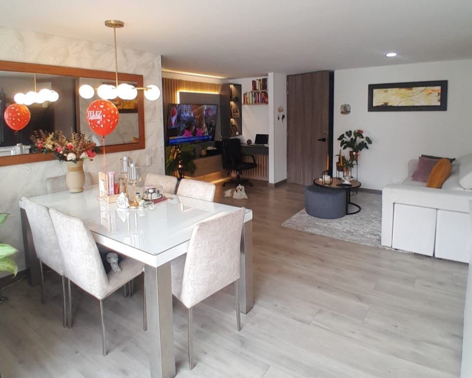 Apartamento en venta en Entreamigos, Sabaneta · foto 3 de 12