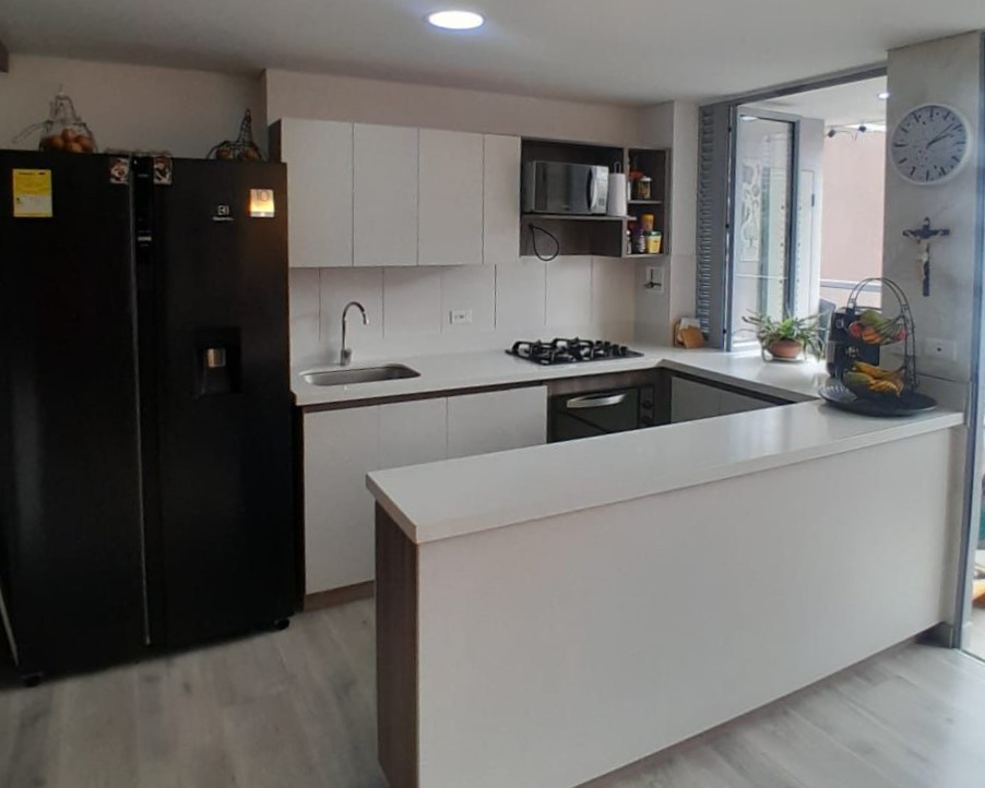 Apartamento en venta en Entreamigos, Sabaneta · foto 5 de 12