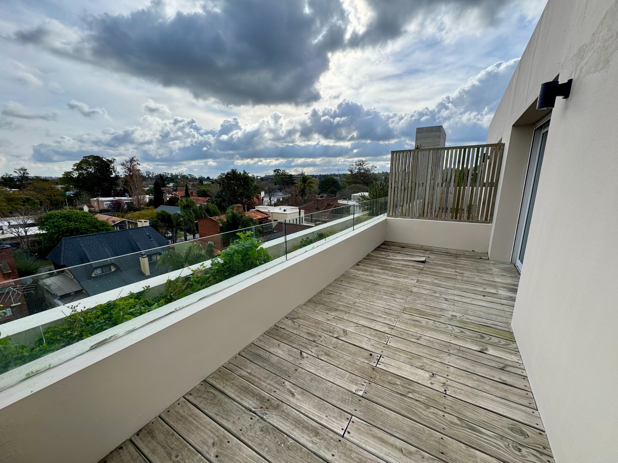 Venta y alquiler de Penthouse 2 dormitorios en Avenida de las Américas Parque Miramar Carrasco
