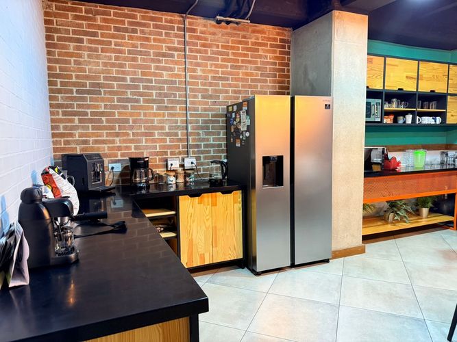 Oficina en arriendo en El Poblado, Medellín, 190 m² · foto 11 de 14