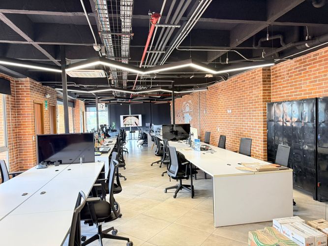 Oficina en arriendo en El Poblado, Medellín, 190 m² · foto 9 de 14