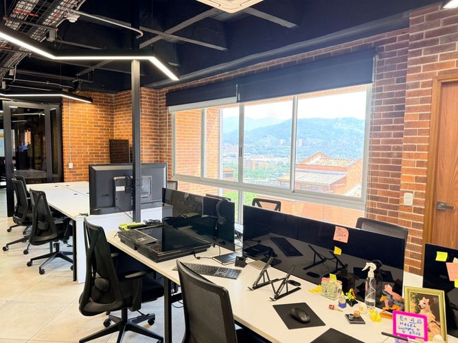 Oficina en arriendo en El Poblado, Medellín, 190 m² · foto 6 de 14