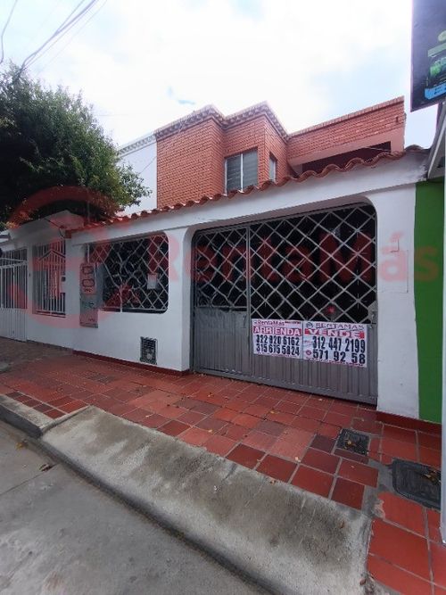 Casa de 3 alcobas en venta en La Capillana, Cúcuta, 94 m² · foto 2 de 24