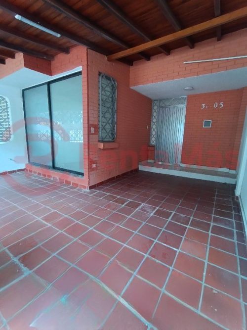 Casa de 3 alcobas en venta en La Capillana, Cúcuta, 94 m² · foto 3 de 24