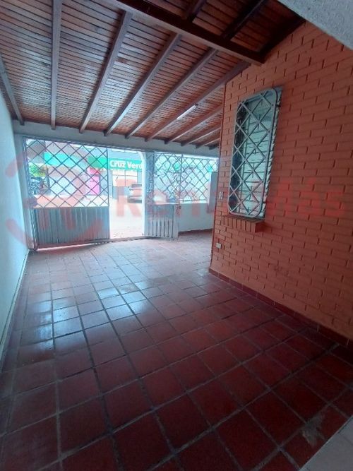 Casa de 3 alcobas en venta en La Capillana, Cúcuta, 94 m² · foto 5 de 24