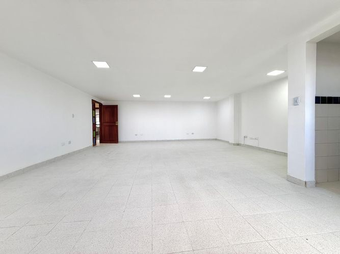 Oficina en arriendo en San Jose Sur, Pereira, 50 m² · foto 6 de 9