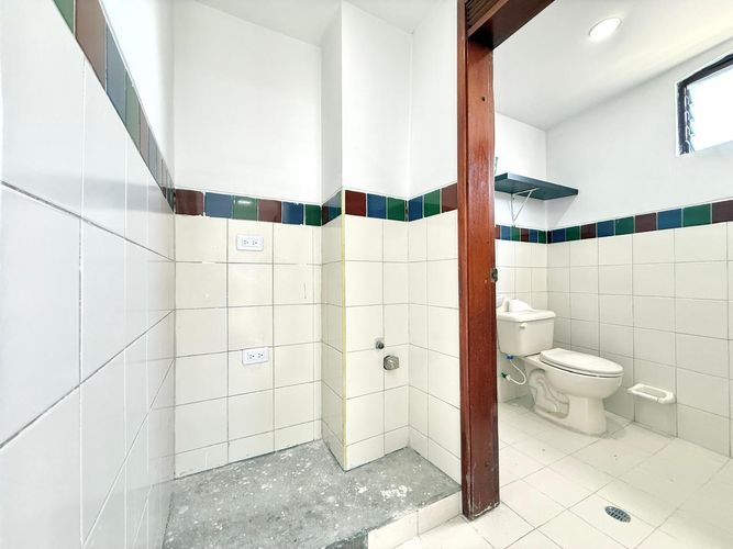 Oficina en arriendo en San Jose Sur, Pereira, 50 m² · foto 8 de 9
