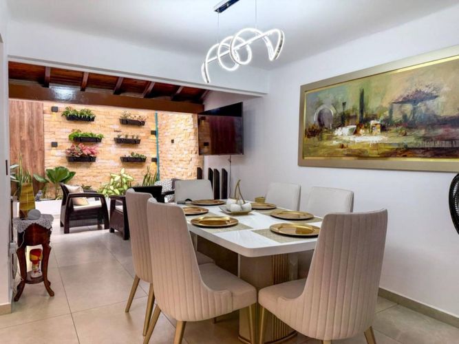 Casa de 3 alcobas en venta en Cañaveral, Floridablanca, 98 m² · foto 4 de 16