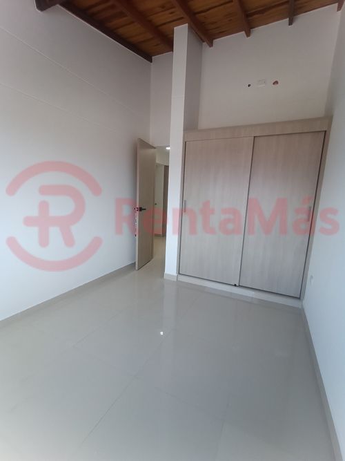 Casa de 3 alcobas en venta en Los Trapiches, Villa del Rosario, 155 m² · foto 14 de 21