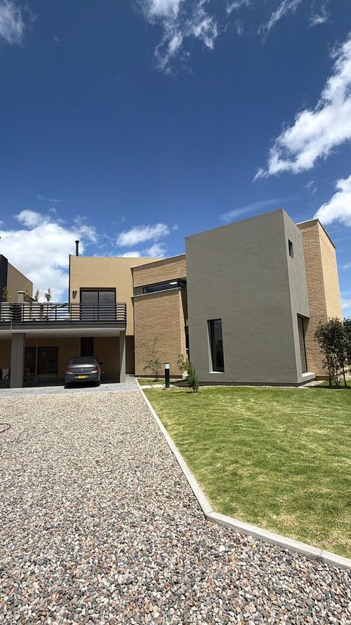 Casa de 4 alcobas en venta en Pueblo Viejo, Cota, 555 m² · foto 4 de 17