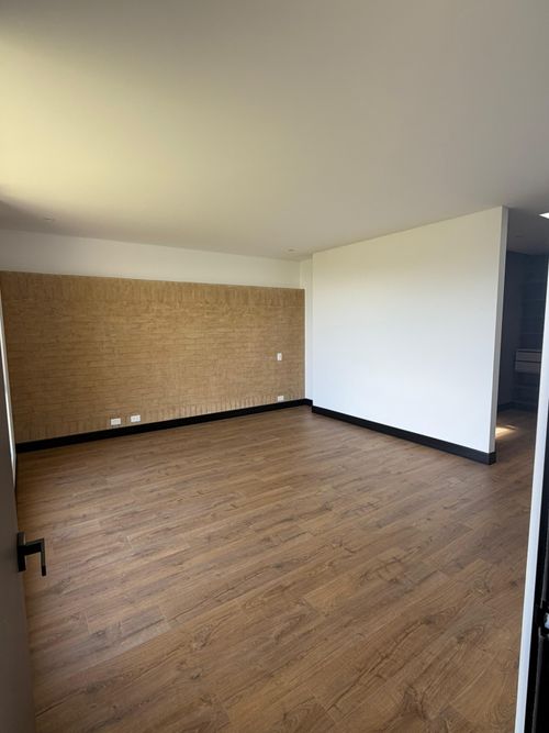 Casa de 4 alcobas en venta en Pueblo Viejo, Cota, 555 m² · foto 13 de 17