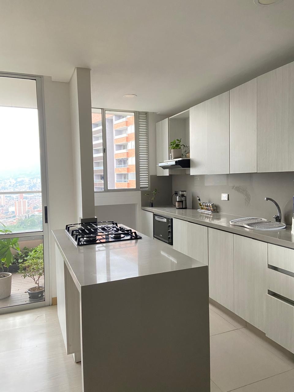 Apartamento en venta en Suramerica, Itagüí · foto 4 de 24