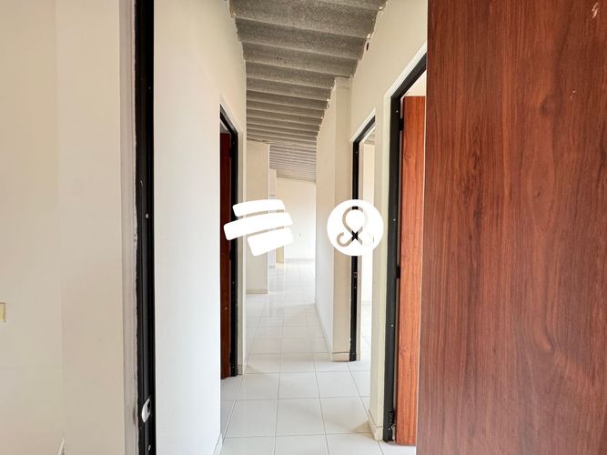 Apartamento de 3 alcobas en venta en San Pedro, Madrid, 59 m² · foto 5 de 13