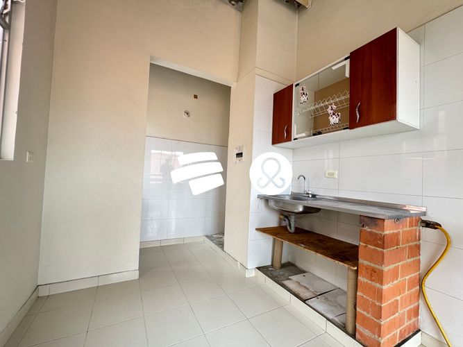 Apartamento de 3 alcobas en venta en San Pedro, Madrid, 59 m² · foto 6 de 13