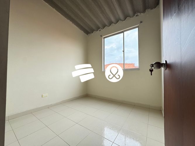 Apartamento de 3 alcobas en venta en San Pedro, Madrid, 59 m² · foto 9 de 13