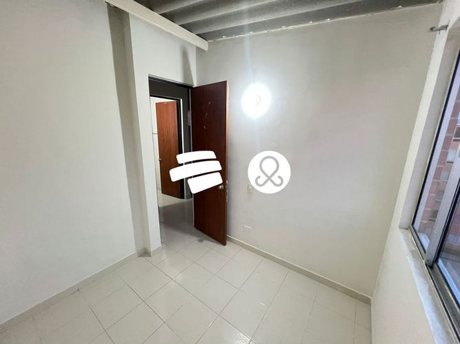 Apartamento de 3 alcobas en venta en San Pedro, Madrid, 59 m² · foto 12 de 13