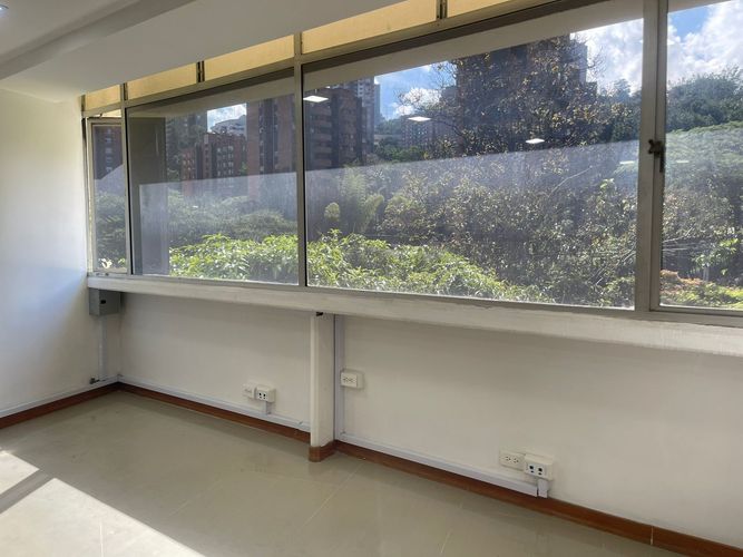 Oficina en venta en El Poblado, Medellín, 59 m² · foto 17 de 20