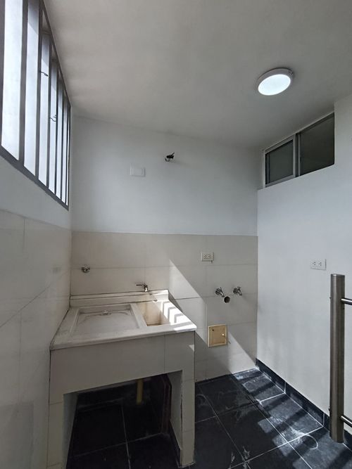 Apartamento de 3 alcobas en venta en Parq Resid Los Libertadores B, Cúcuta, 80 m² · foto 13 de 16