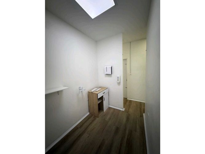 Local en arriendo en Caribe, Medellín, 26 m² · foto 9 de 10