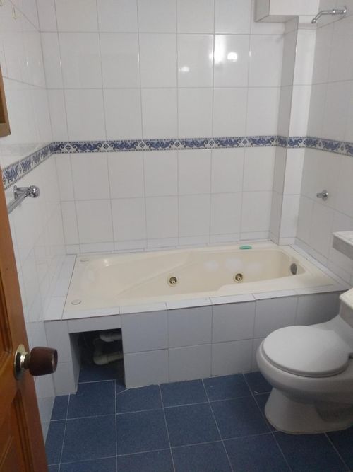 Casa de 7 alcobas en venta en Libertadores, Cúcuta, 320 m² · foto 20 de 24