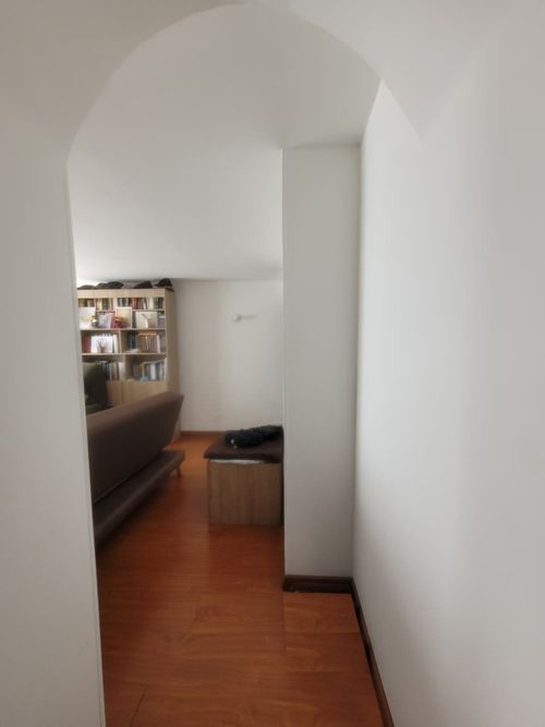 Apartamento de 1 alcoba en venta en Los Rosales, Bogotá, 44 m² · foto 6 de 13