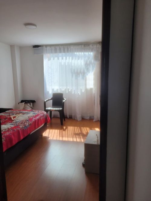 Apartamento de 1 alcoba en venta en Los Rosales, Bogotá, 44 m² · foto 7 de 13