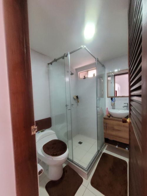 Apartamento de 1 alcoba en venta en Los Rosales, Bogotá, 44 m² · foto 9 de 13