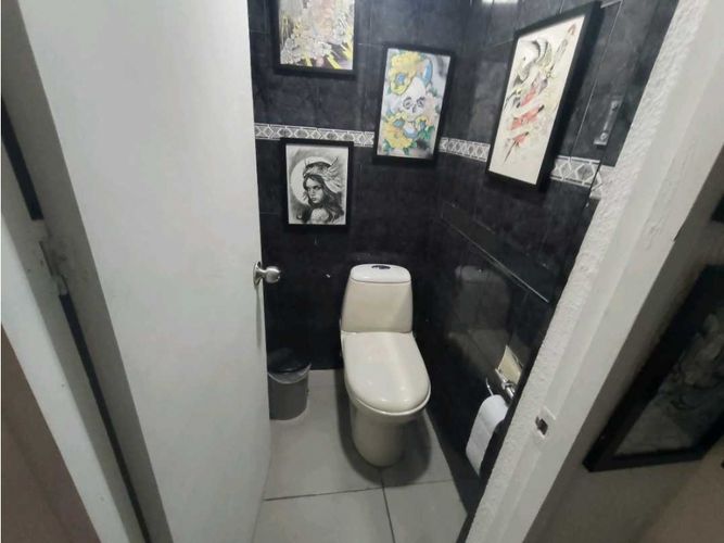 Local en arriendo en San Diego, Medellín, 28 m² · foto 6 de 9