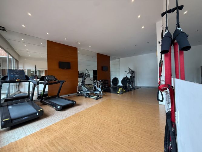 Apartamento de 3 alcobas en venta en Los Rosales, Bogotá, 173 m² · foto 21 de 24