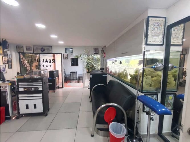 Local en arriendo en San Diego, Medellín, 25 m² · foto 2 de 4