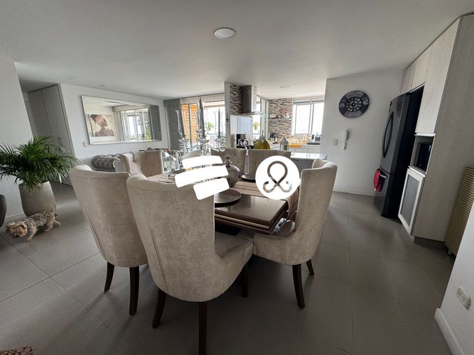 Apartamento de 3 alcobas en venta en Castropol, Medellín, 102 m² · foto 8 de 24
