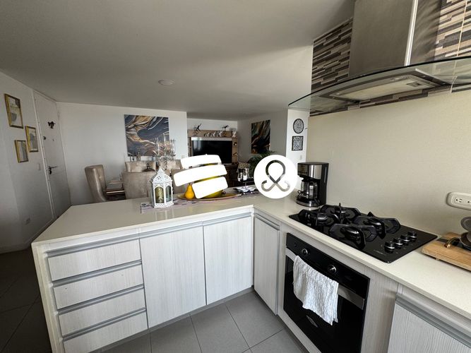 Apartamento de 3 alcobas en venta en Castropol, Medellín, 102 m² · foto 13 de 24