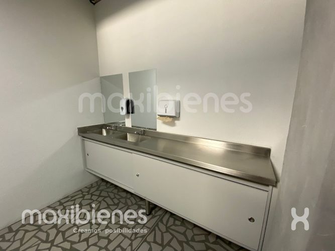Local en arriendo en San Isidro, Medellín, 40 m² · foto 10 de 11
